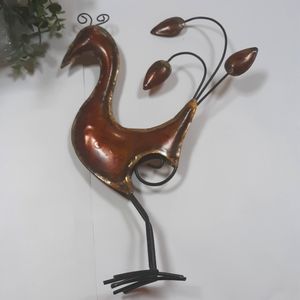 Peacock accent decor